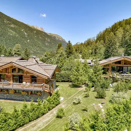 샬레 Chalet Black Wood *